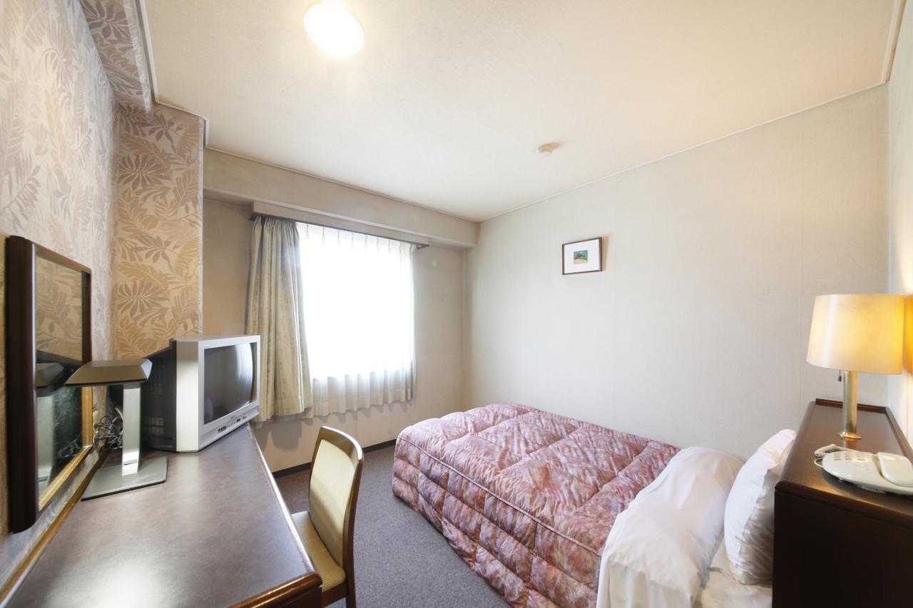 Business Hotel Taihei Annex Matsuyama  Buitenkant foto